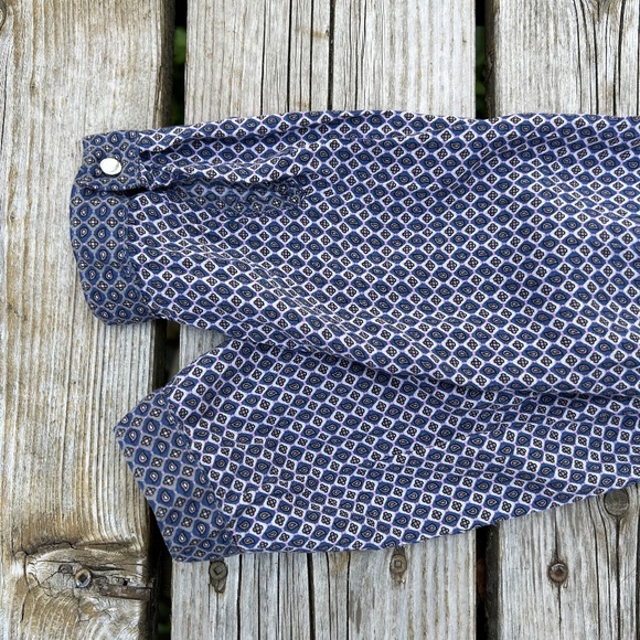 Esprit ⎮ Button down shirt - Picture 5 of 9